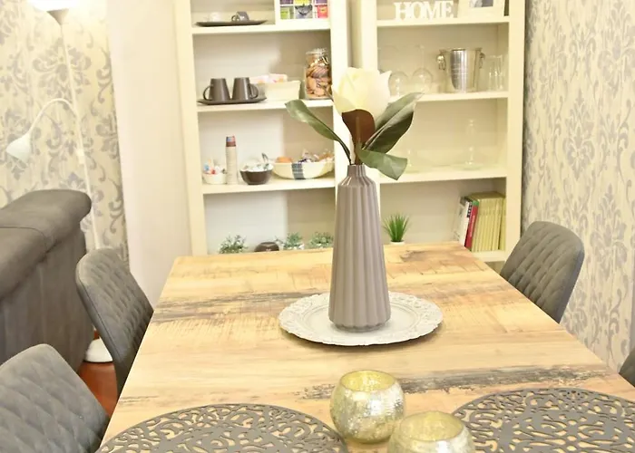 La Suite Home