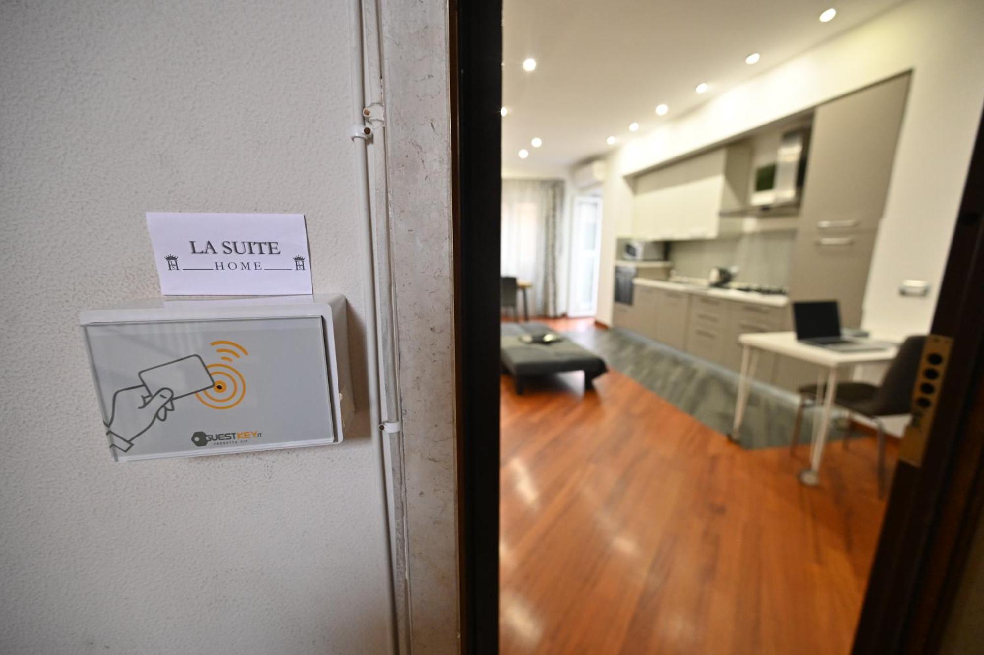 Apartment La